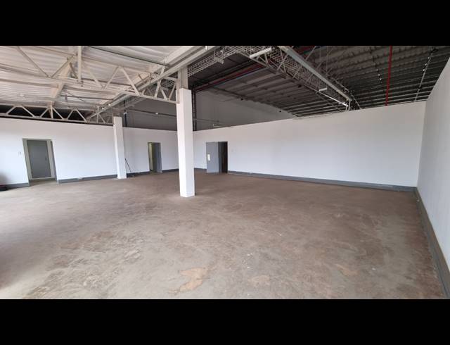 1,730M² WAREHOUSE TO LET IN WITFONTEIN